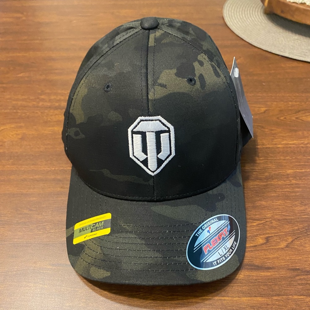 World of Tanks Structured FlexFit Cap in Black MultiCam